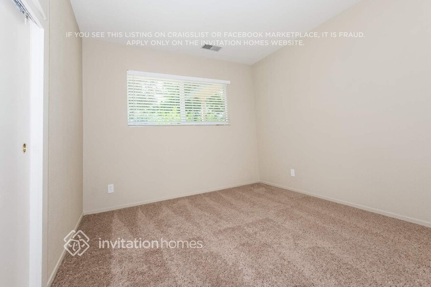 Building Photo - 10208 La Presa Way