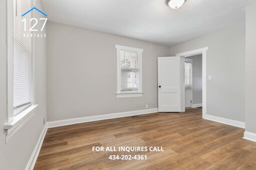 Building Photo - Great Property inside and out!