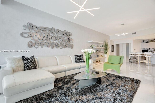 Building Photo - 701 N Fort Lauderdale Beach Blvd