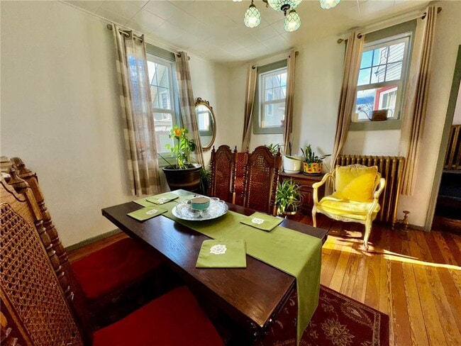 Building Photo - 1464 W Minnehaha Ave