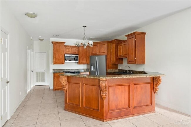 Building Photo - 4011 Lomita St