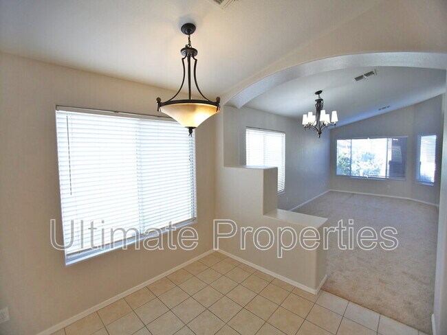 Building Photo - 7725 W Foothill Dr