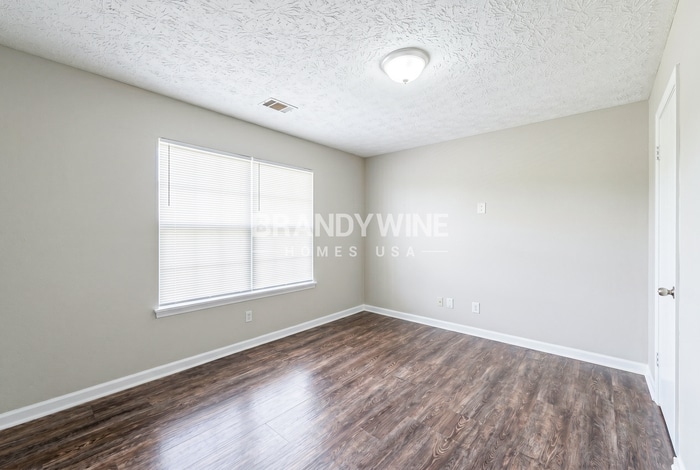 Building Photo - 6575 Smoke Ridge Dr