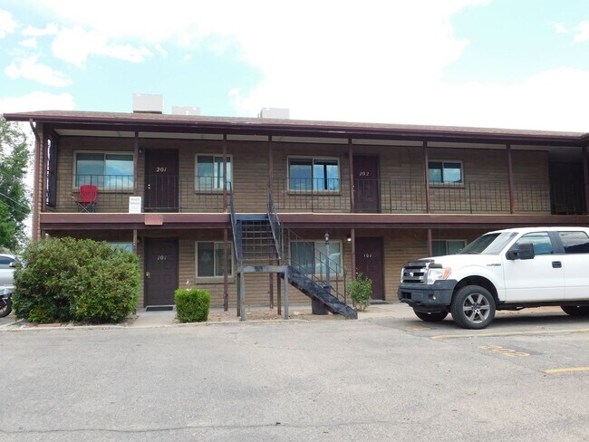 Building Photo - 1302 Glenwood Ave