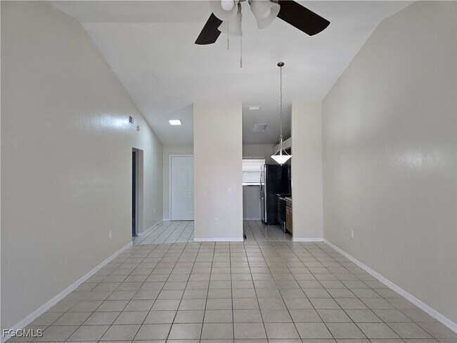 Building Photo - 4815 Triton Ct E