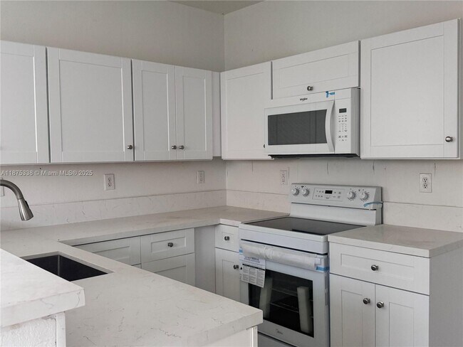 Building Photo - 13864 SW 273rd Terrace