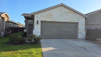 Building Photo - 9760 Grosbeak Ln