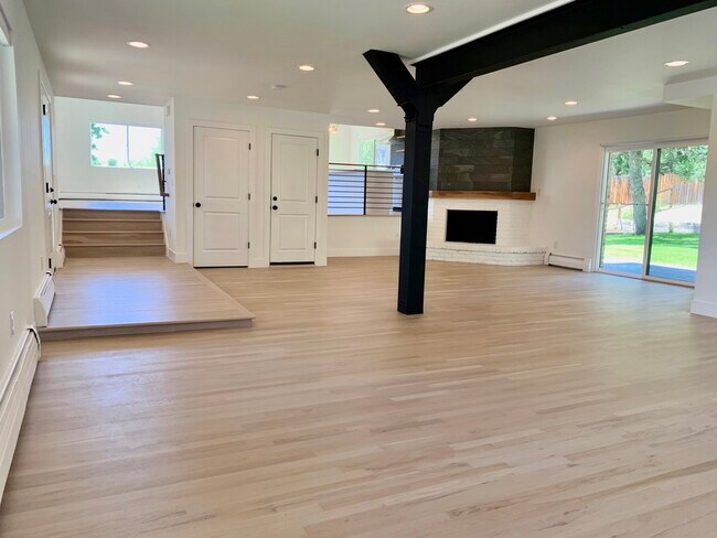 Building Photo - 3365 Ward Rd