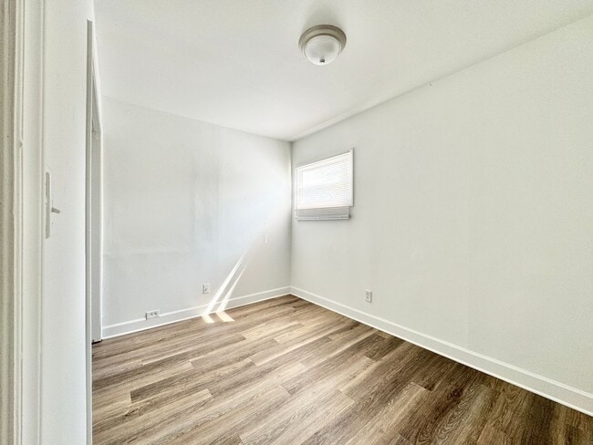 Building Photo - Updated 3 bedroom home convenient to 29