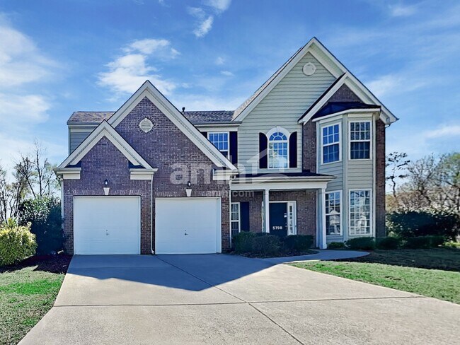 Primary Photo - 5798 Crimson Oak Ct