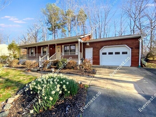 Primary Photo - 13408 Wilderness Park Dr