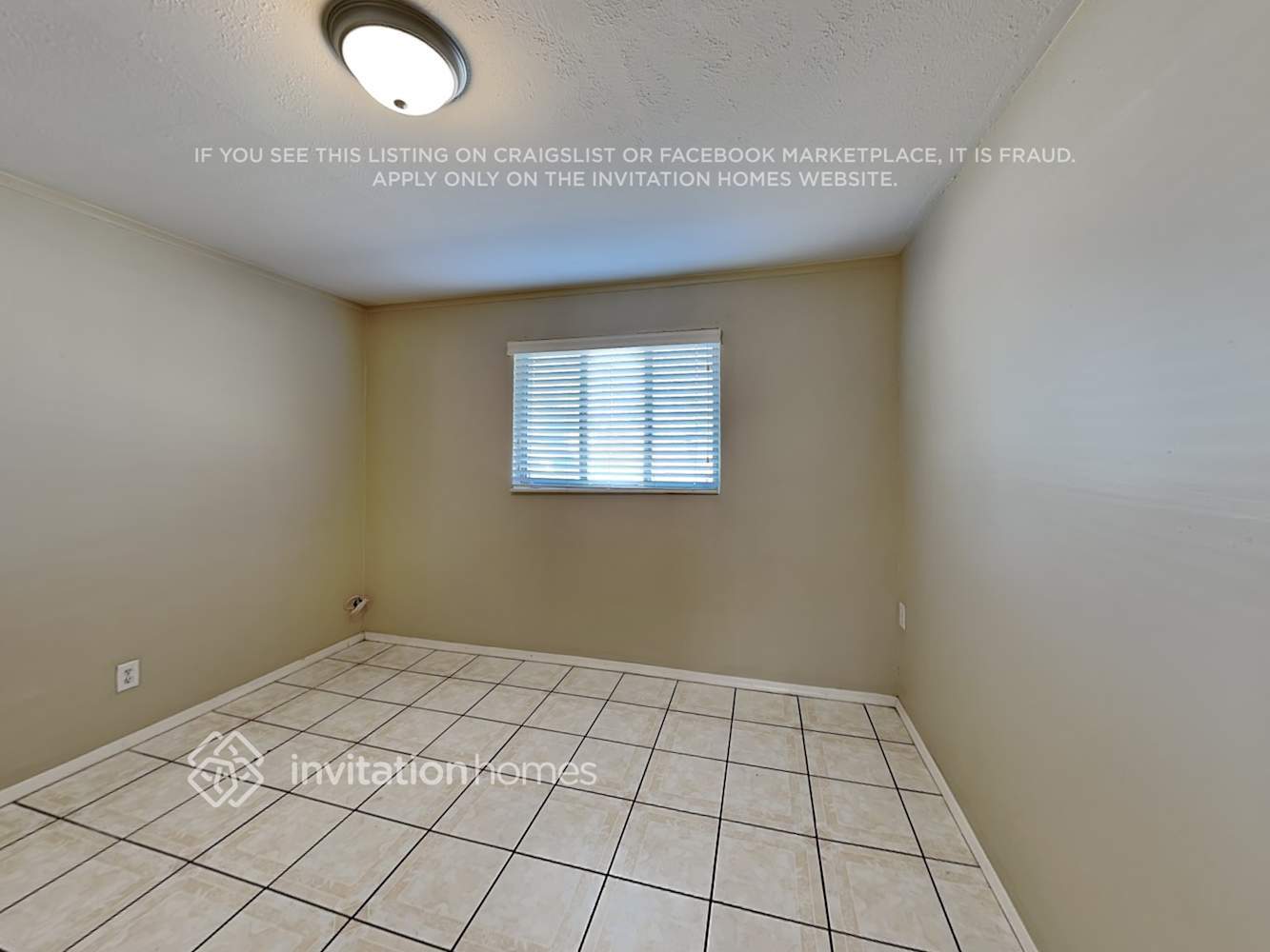 Building Photo - 5501 W Heatherbrae Dr