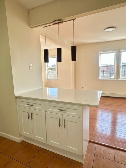 Building Photo - 1820 Unionport Rd