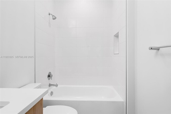 Building Photo - 9362 Tulip Leaf Ct