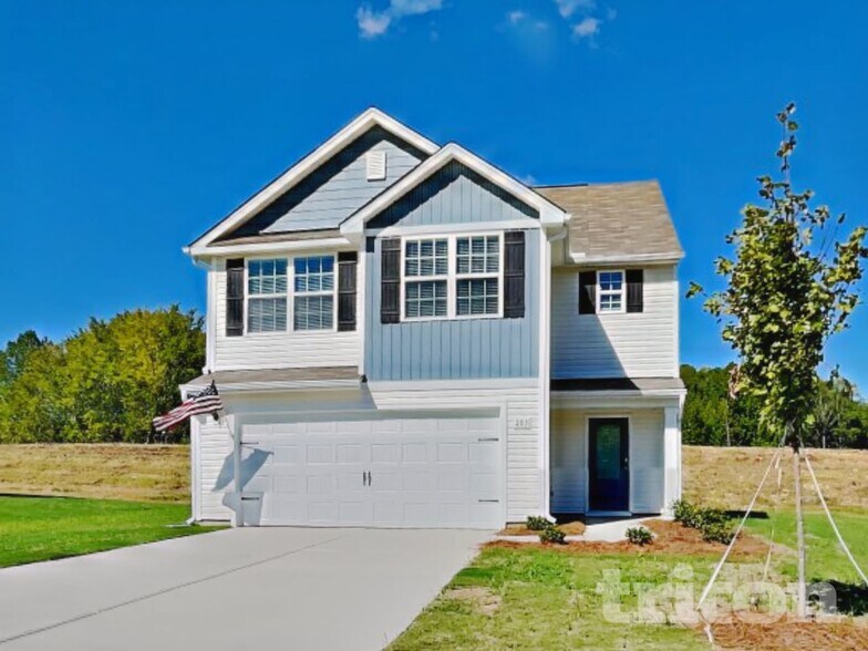 Building Photo - 205 Coleshill Rd