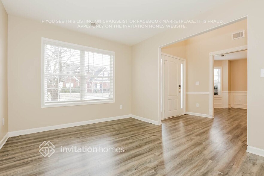 Building Photo - 2661 Bald Cypress Dr