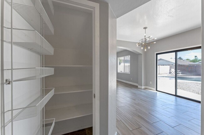 Building Photo - Charming 3BR House in Apache Junction