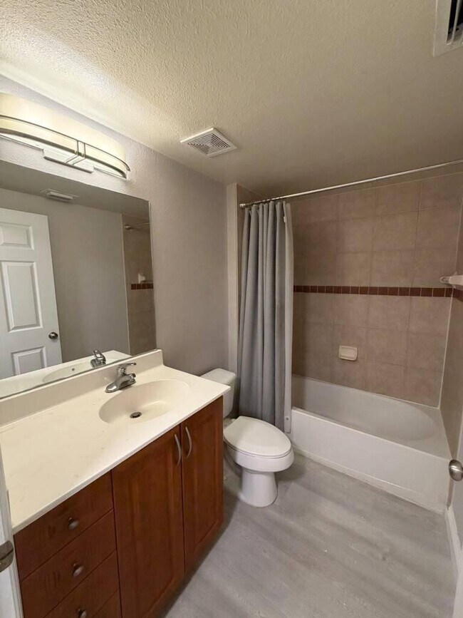 Building Photo - 6386 Emerald Dunes Dr