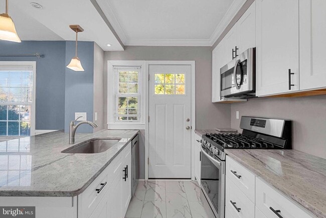 Building Photo - 1906 Glen Keith Blvd