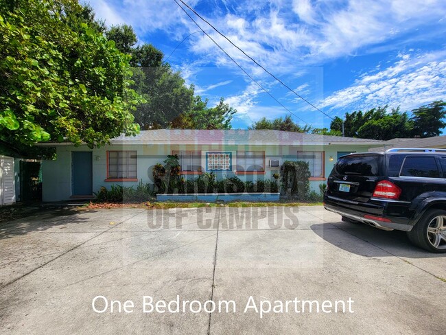 Building Photo - 946 40th St