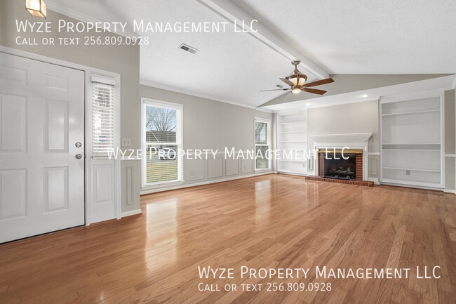Building Photo - 2202 Manchester Cir SW