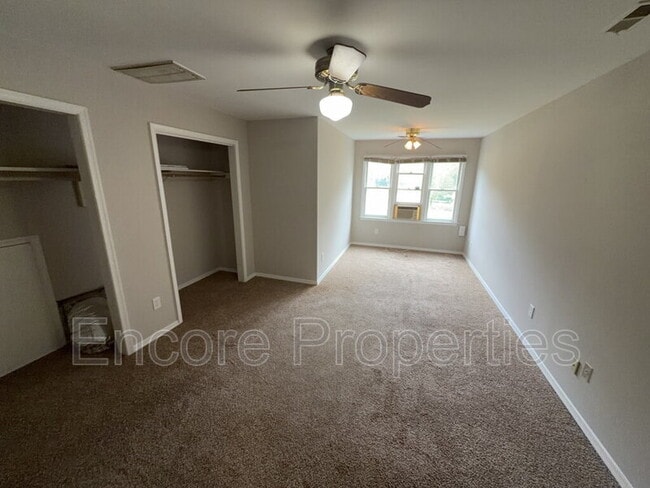 Building Photo - 5120 Lundy Dr