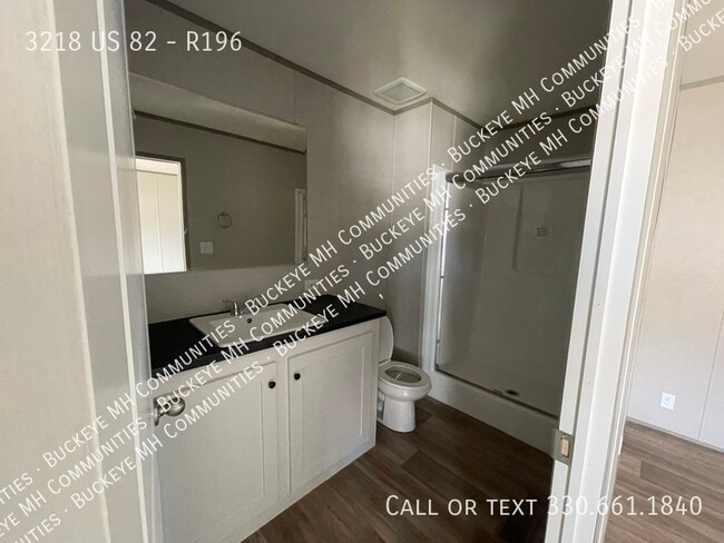 Building Photo - 3218 US 82-R196