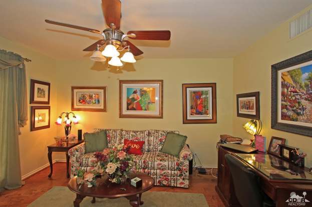 Building Photo - 76975 Roadrunner Dr