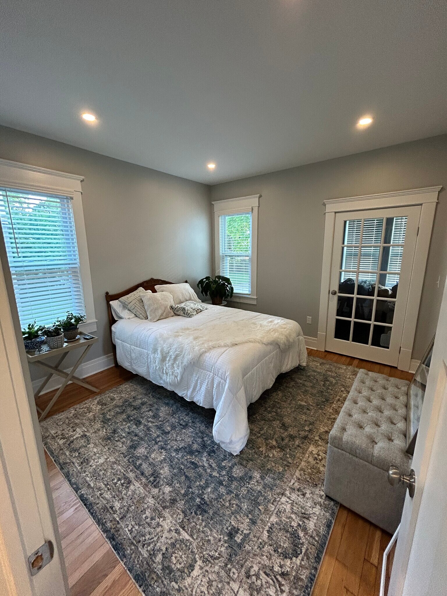 Bedroom 1 (w/ walk-in closet) - 448 Crescent Ave