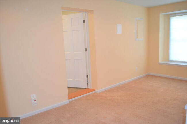 Building Photo - 3809 Whispering Ln
