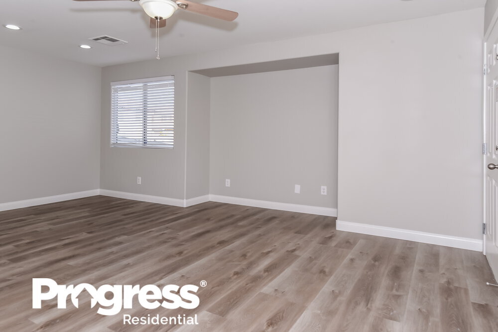 Building Photo - 10517 Silver Cholla Ct