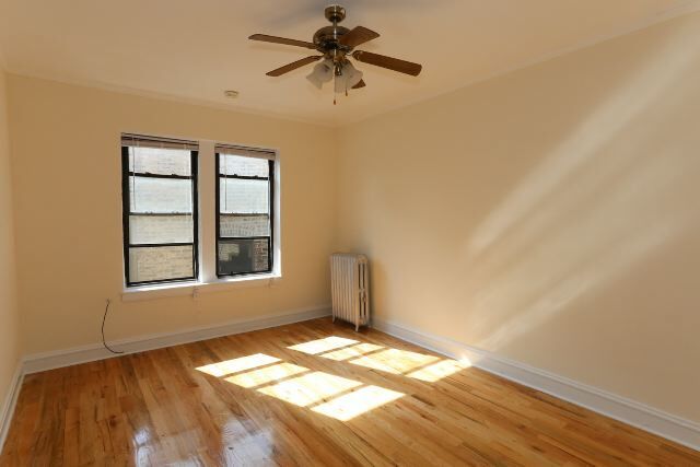 Building Photo - 4856 N Damen Ave