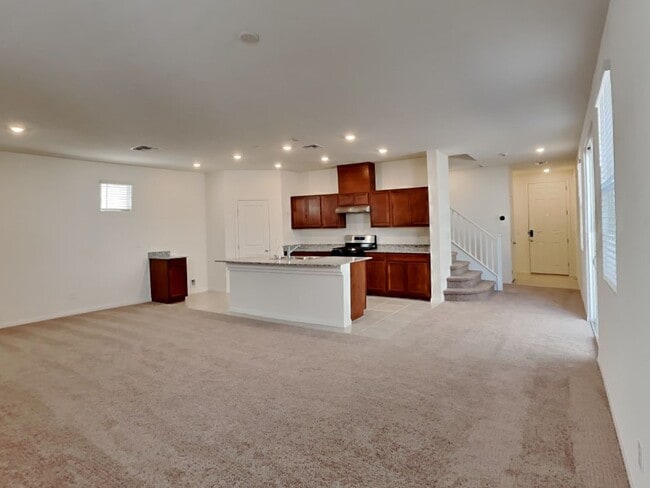 Building Photo - Brand New 2-Story Home for Rent – 5 Bedroo...