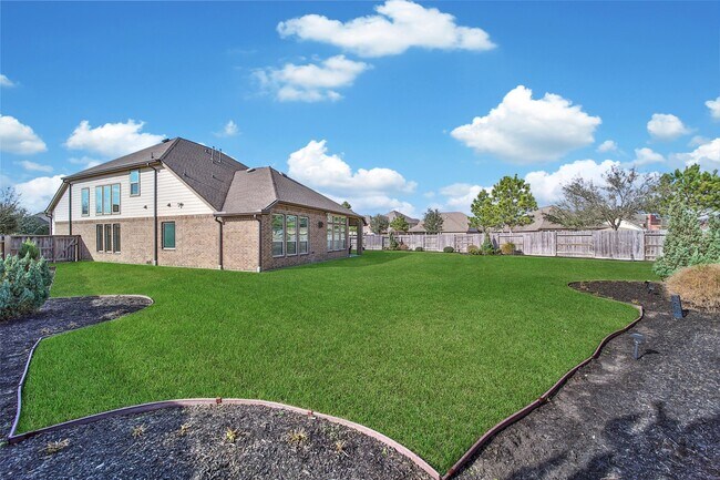 Building Photo - 11030 Sarah Bluff Ln