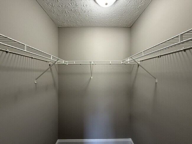 Building Photo - 209 Westchester Cir