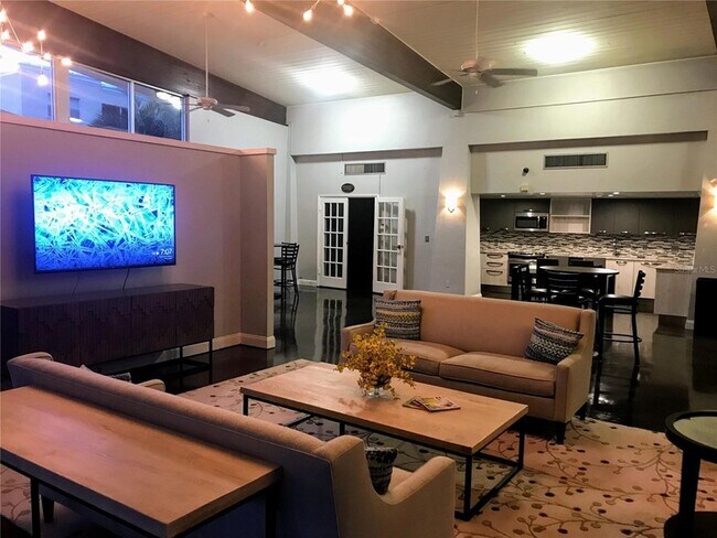 Building Photo - 2610 Coconut Bay Ln