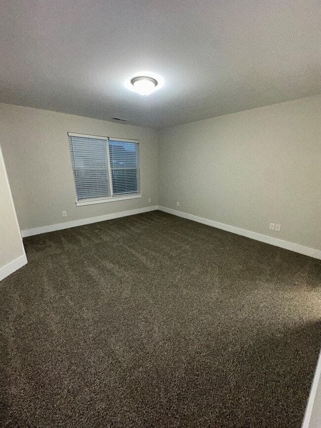 Building Photo - 3514 Steffisburg Dr