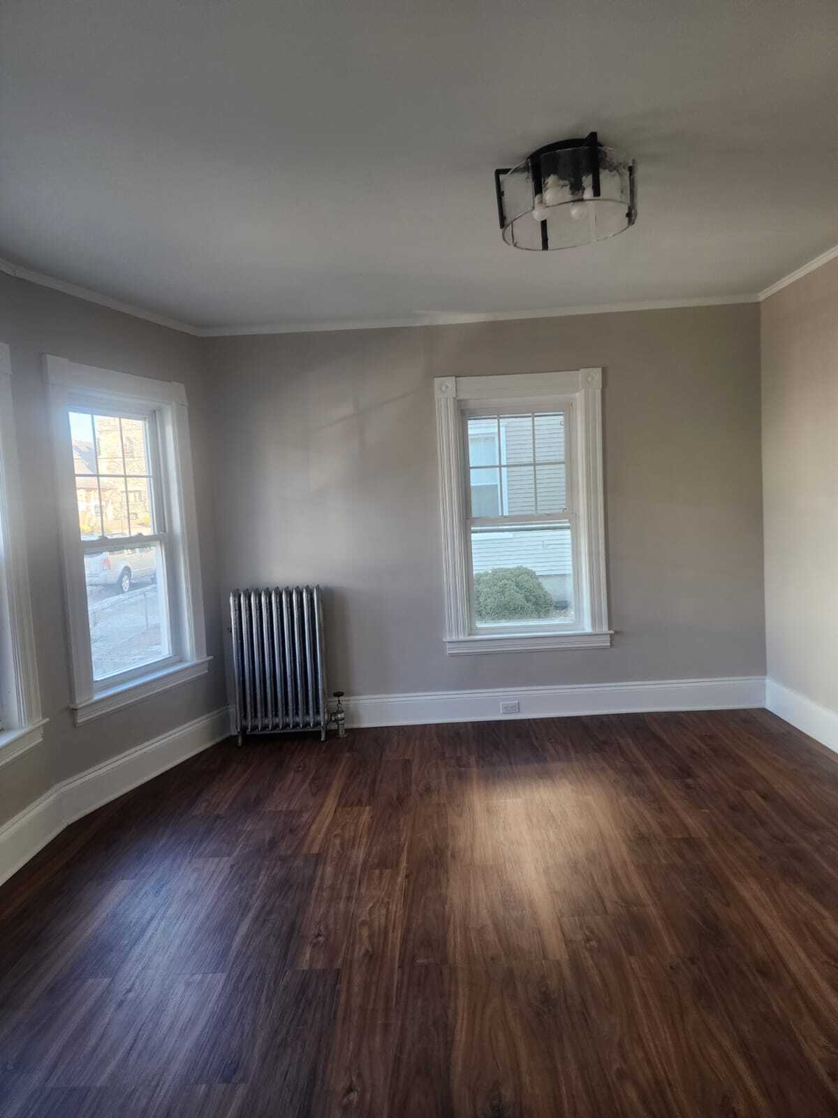 Building Photo - 135 Myrtle St