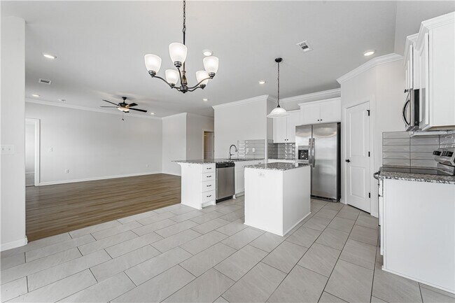 Building Photo - 317 S Nightfall Ave