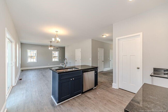 Building Photo - 533 Stadium Dr