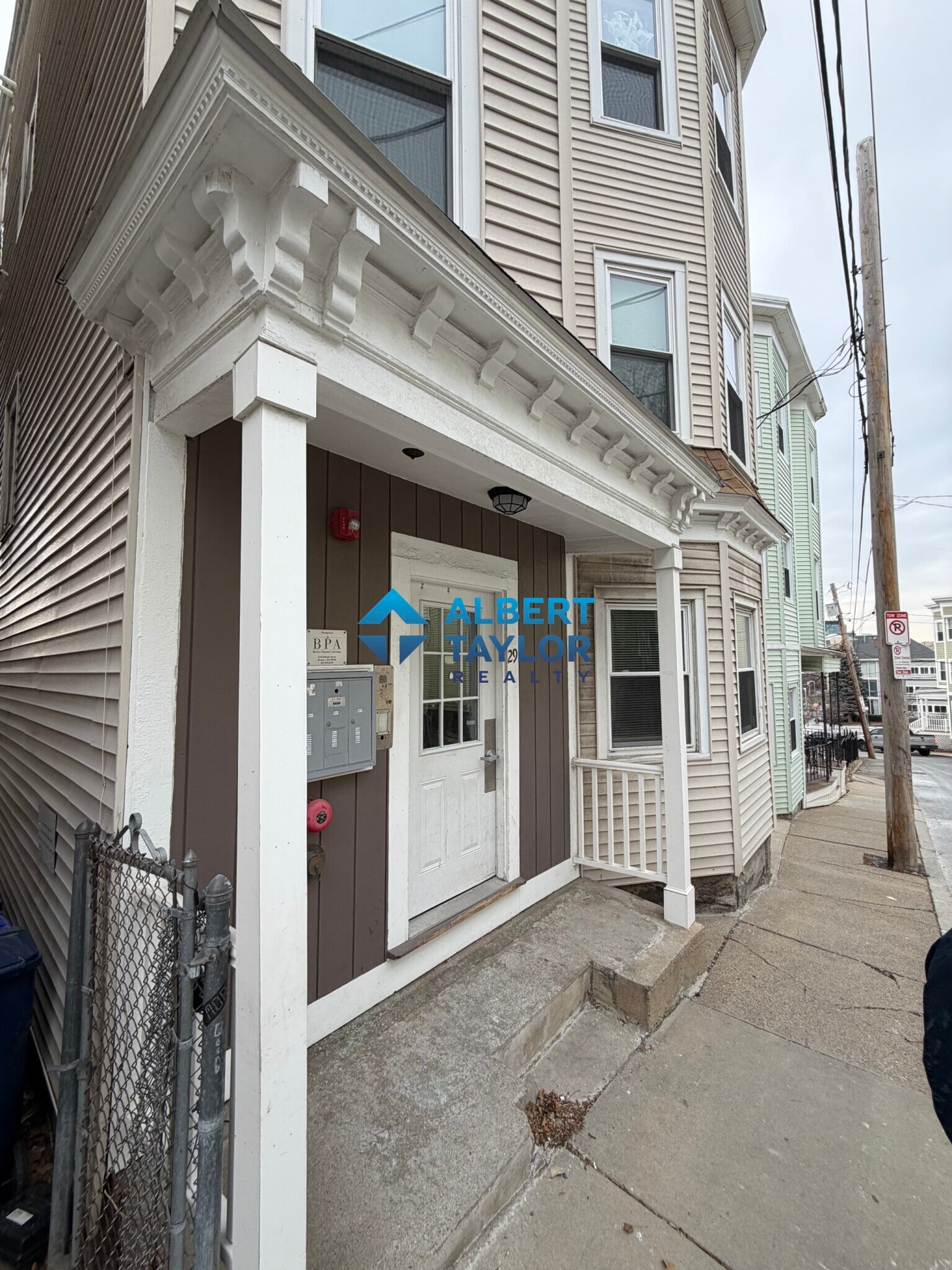 Exterior Front - 29 Darling St