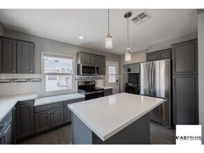 Building Photo - Live in Style in this Stunning 3/2 Phoenix...