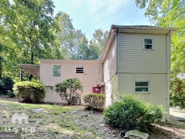 Building Photo - 502 Fairlane Cir NW