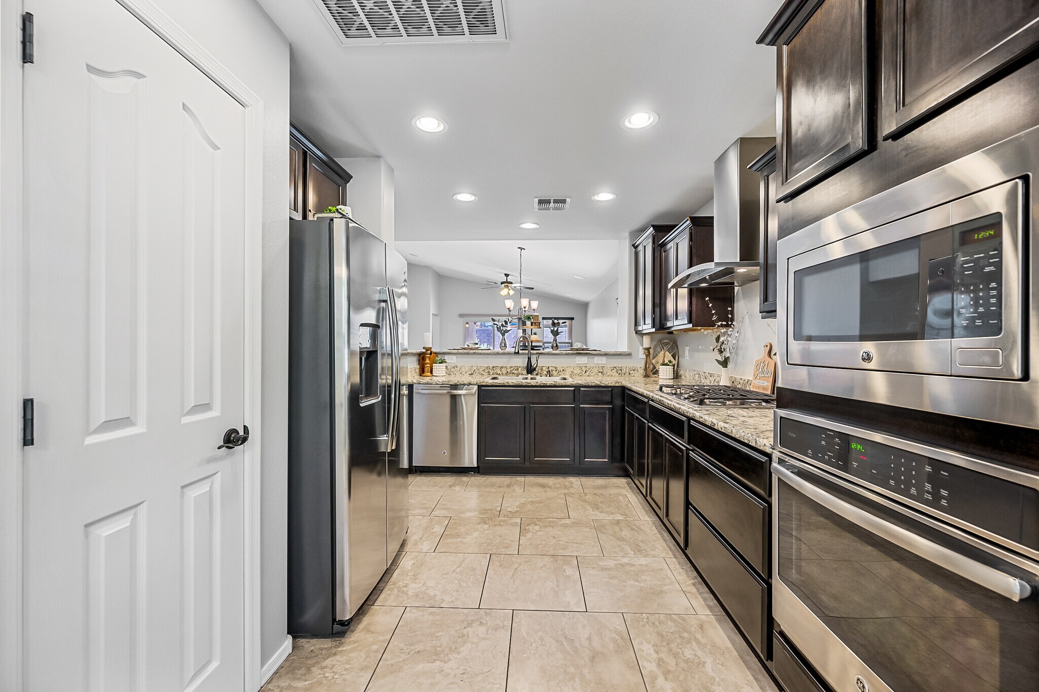 Building Photo - 5032 S Curie Way