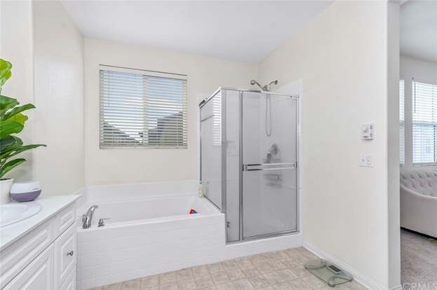 Building Photo - 5942 Ginger Dr