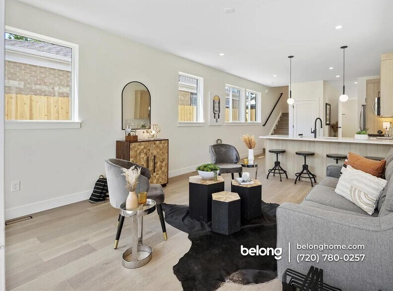 Building Photo - 1415 Zenobia St