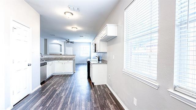 Building Photo - 1515 Creek Springs Dr