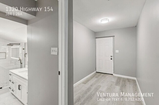 Building Photo - 1320 GA-154