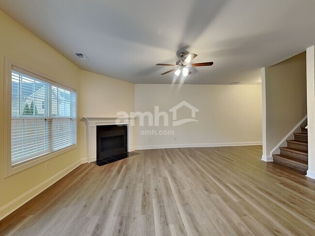 Building Photo - 5231 Apple Grove Rd