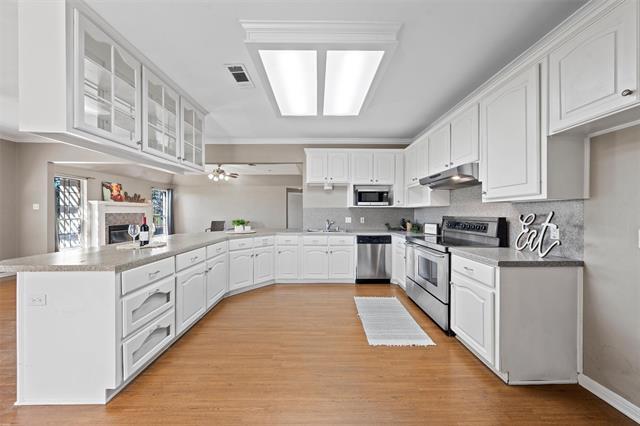 Building Photo - 8617 Jonquil Dr